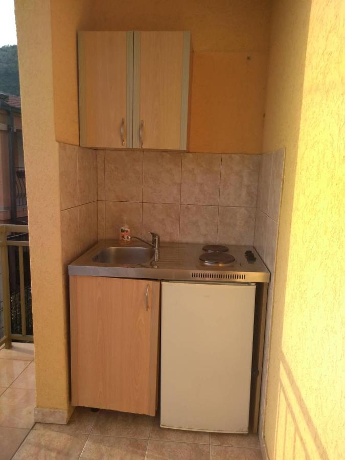 Vito Apartments Сутоморе Екстер'єр фото