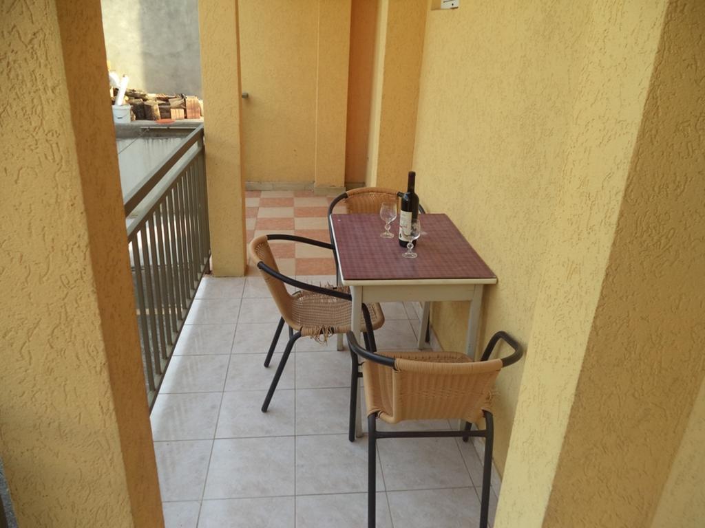 Vito Apartments Сутоморе Номер фото